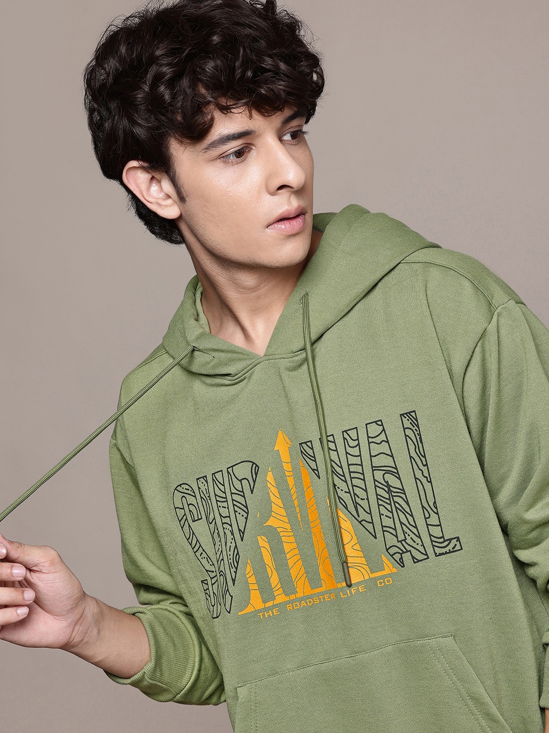 

The Roadster Lifestyle Co. Printed Relaxed Fit Hooded Sweatshirt, Green