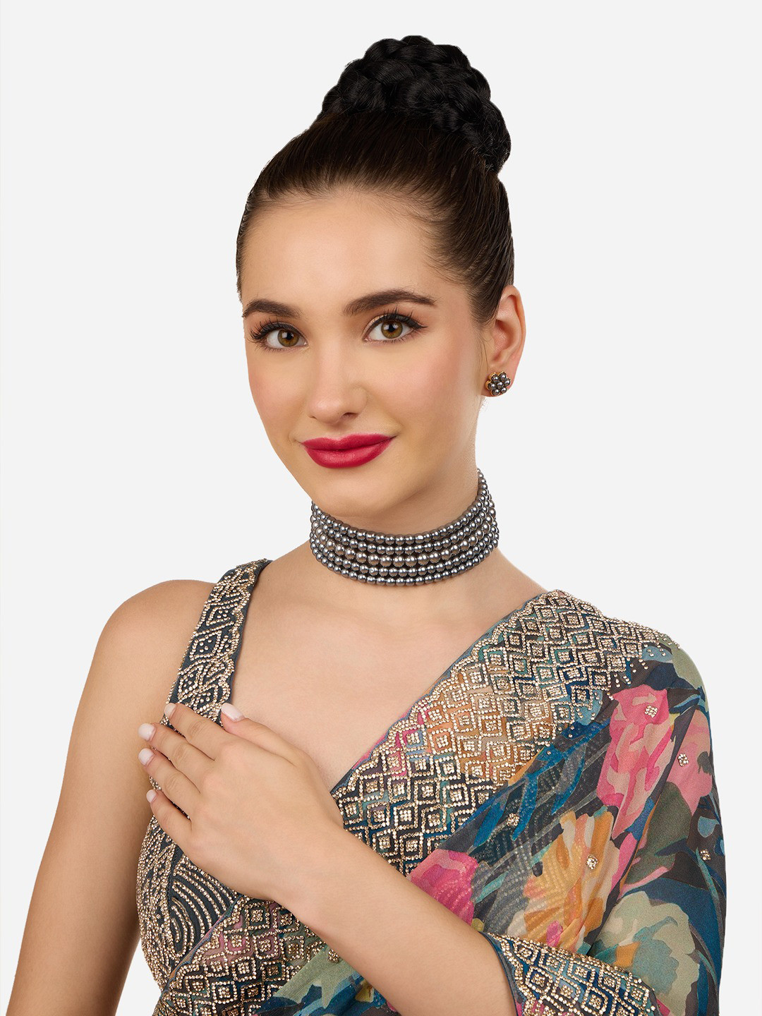 

Zaveri Pearls Gold Plated Beaded Jewellery Set