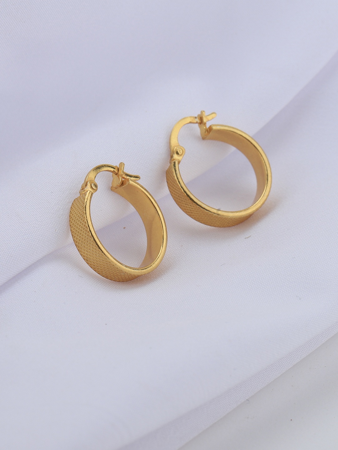 

Carlton London 18kt Gold-Plated Circular Hoop Earrings