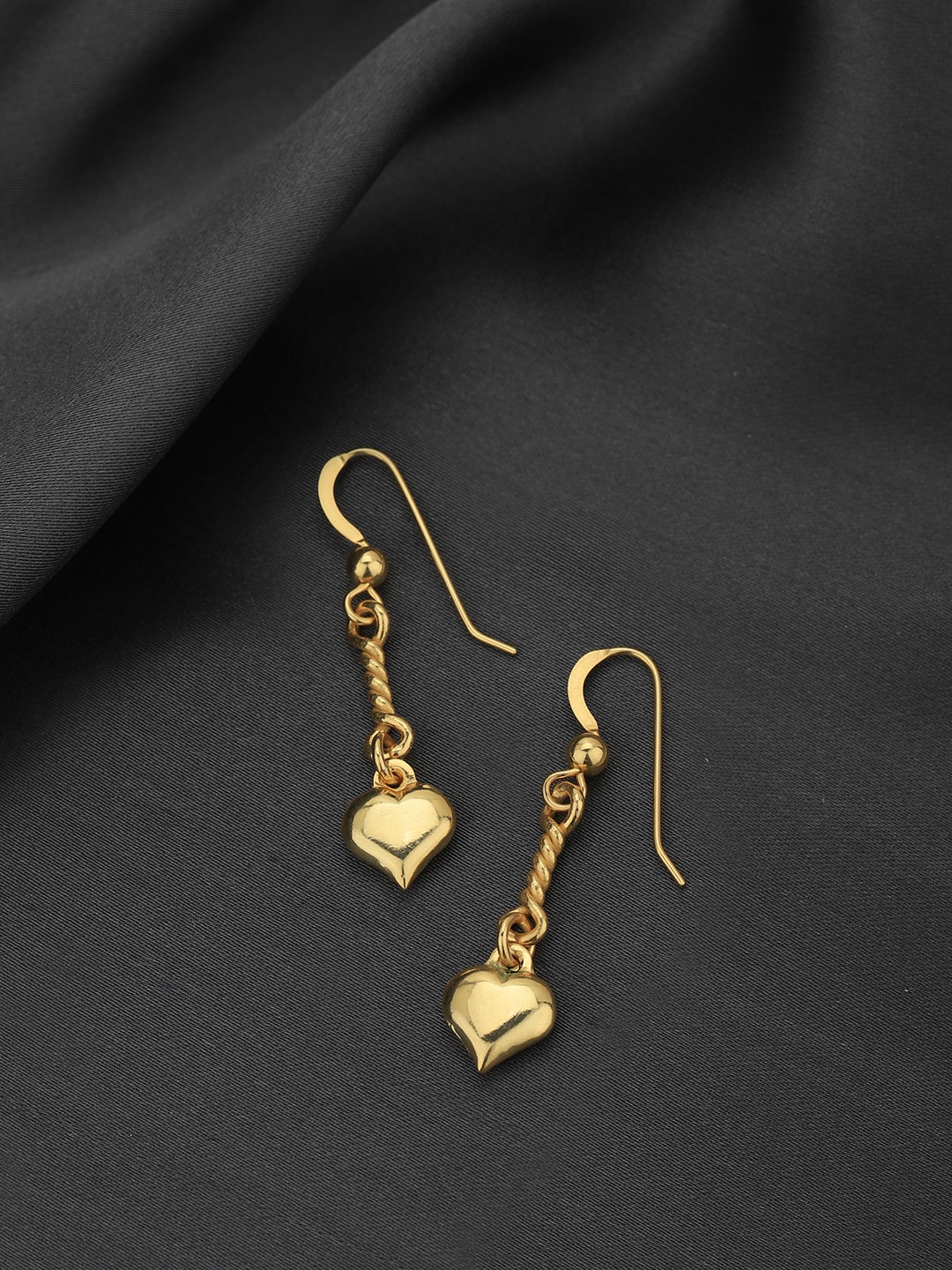 

Carlton London 18kt Gold-Plated Heart Shaped Drop Earrings