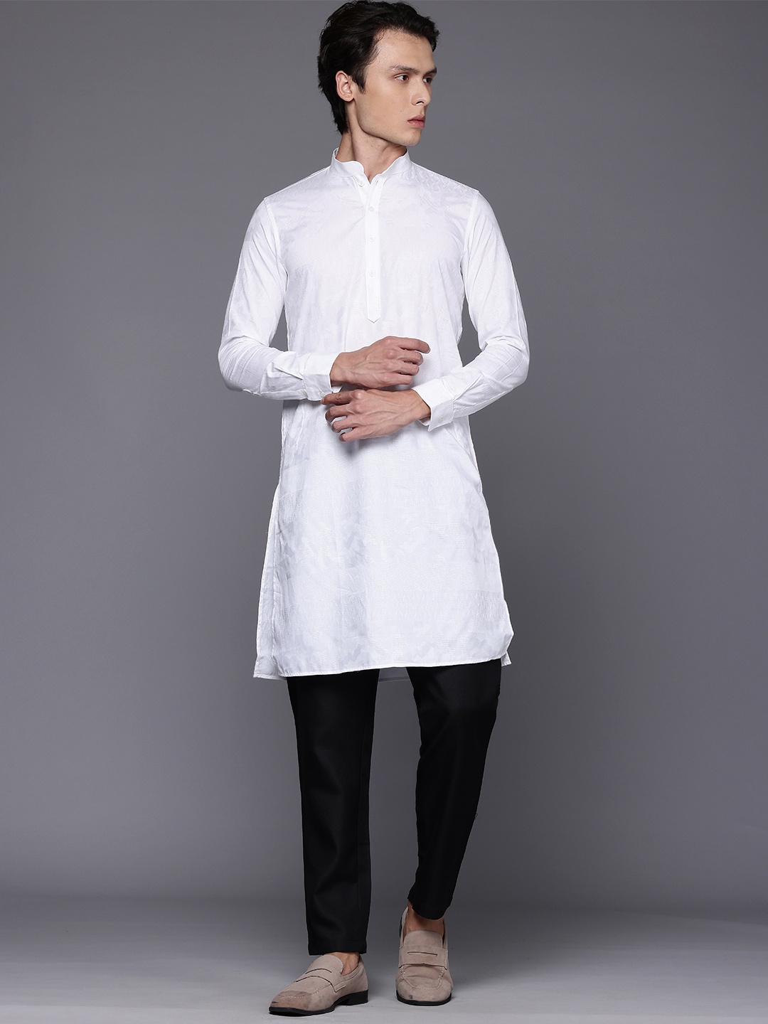 

Manu Woven Design Cotton Kurta, White