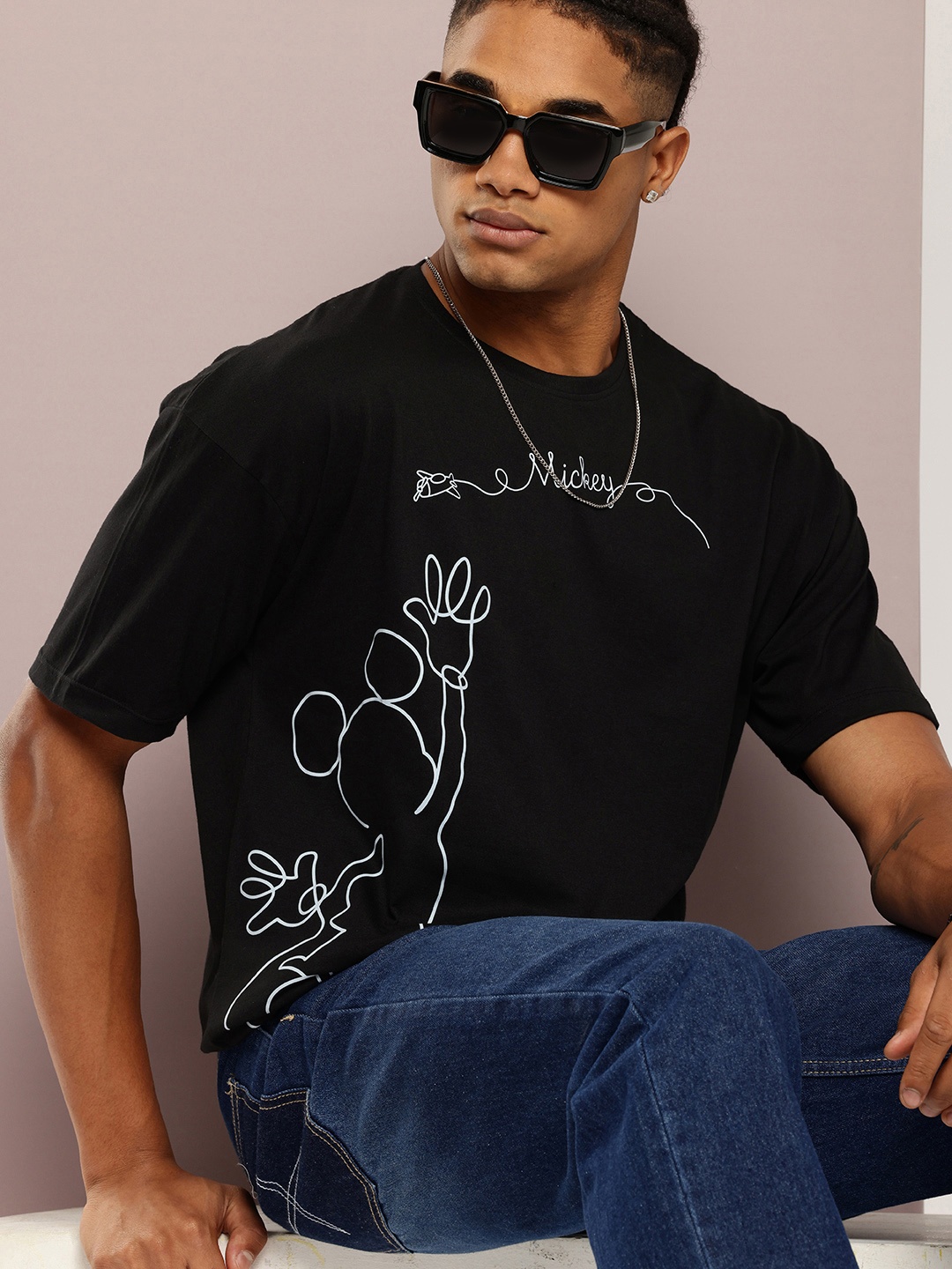 

Kook N Keech Disney Men Mickey Mouse Printed Oversized Pure Cotton T-shirt, Black