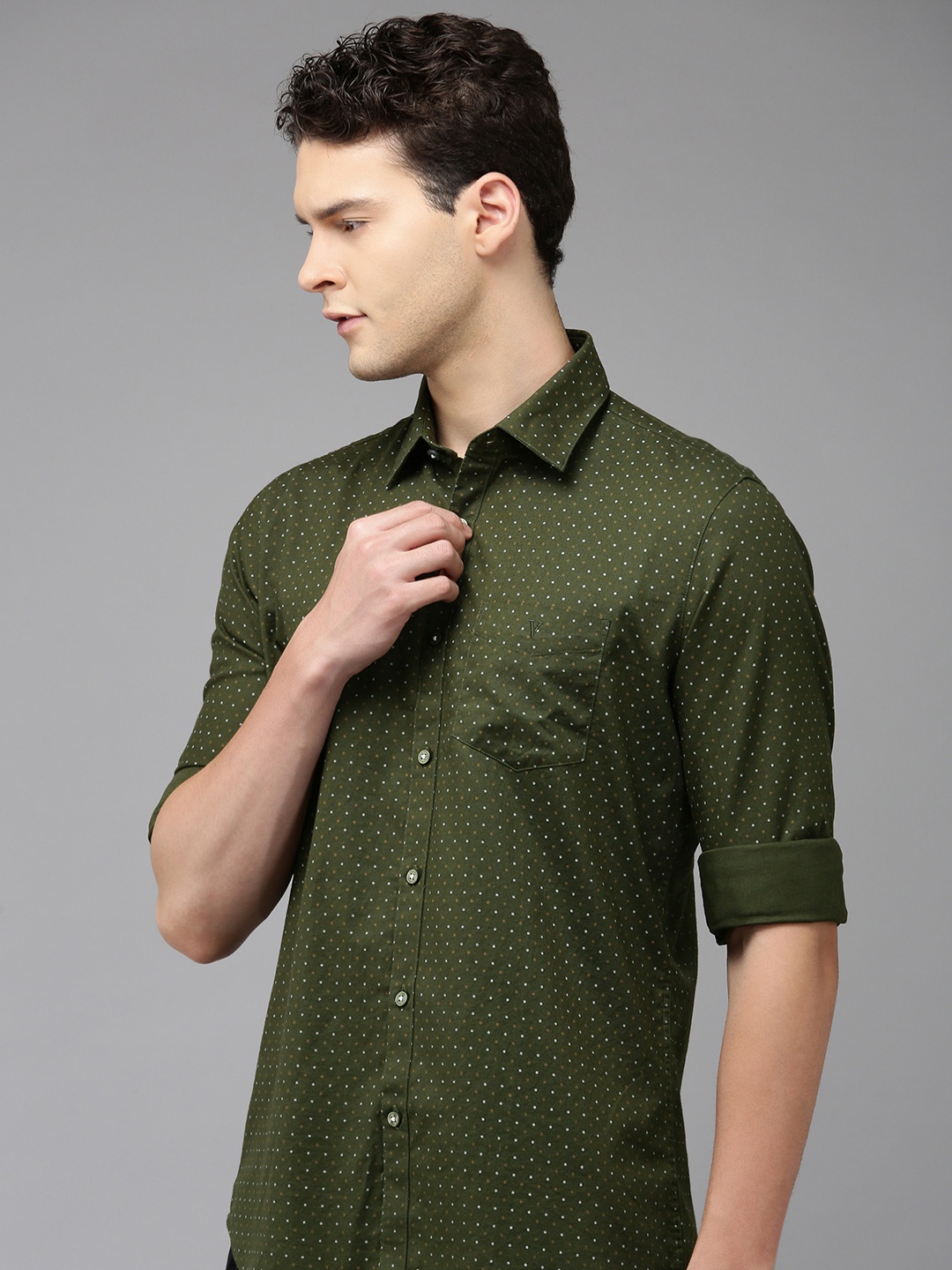 

Van Heusen Sport Slim Fit Micro Ditsy Printed Pure Cotton Casual Shirt, Olive