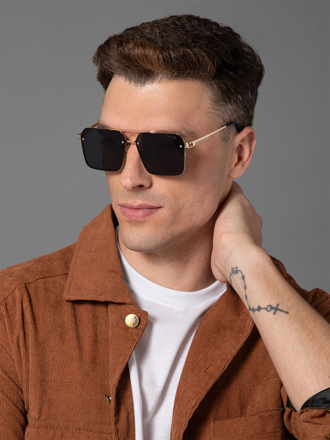 

IDOR Unisex Square Sunglasses with UV Protected Lens IDOR-58354-GD-BLK, Black