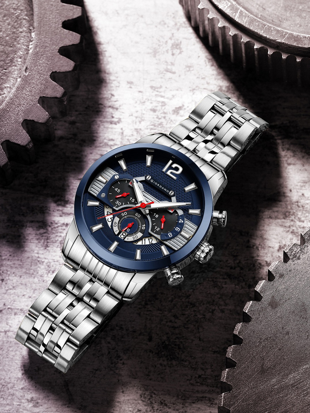

GIORDANO Men Dial & Stainless Steel Bracelet Style Straps Analogue Watch GZ-50032-11, Multi