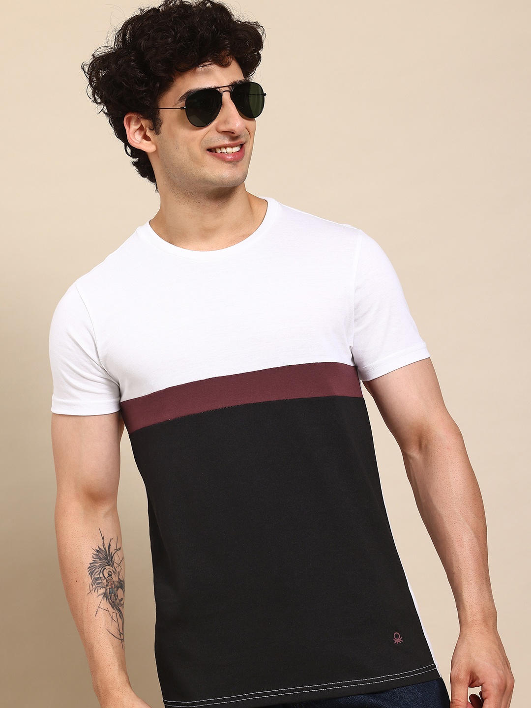 United Colors of Benetton Colourblocked T-shirt, Black