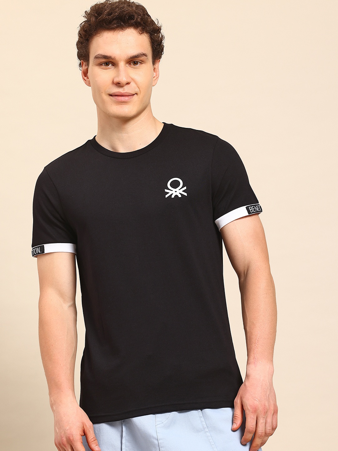 

United Colors of Benetton Men T-shirt, Black
