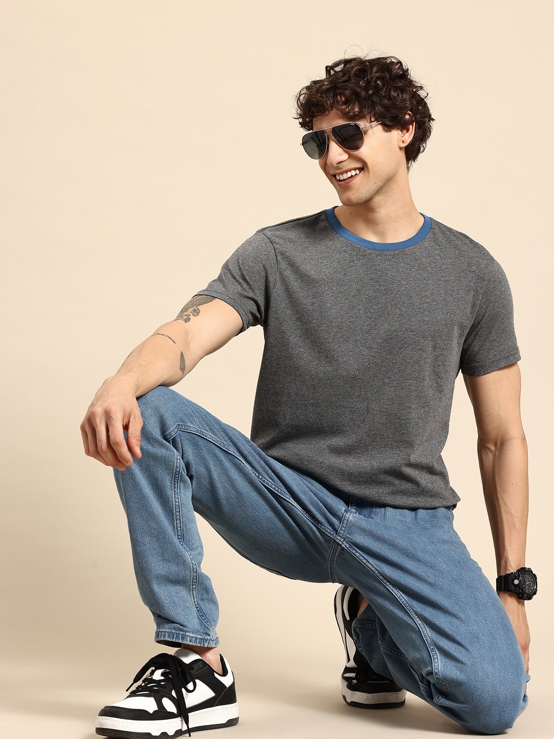 

United Colors of Benetton Basic Solid T-shirt, Charcoal