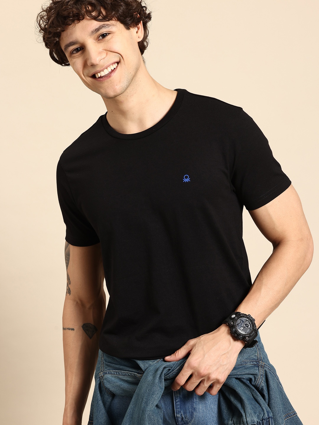 

United Colors of Benetton Basic Solid T-shirt, Black
