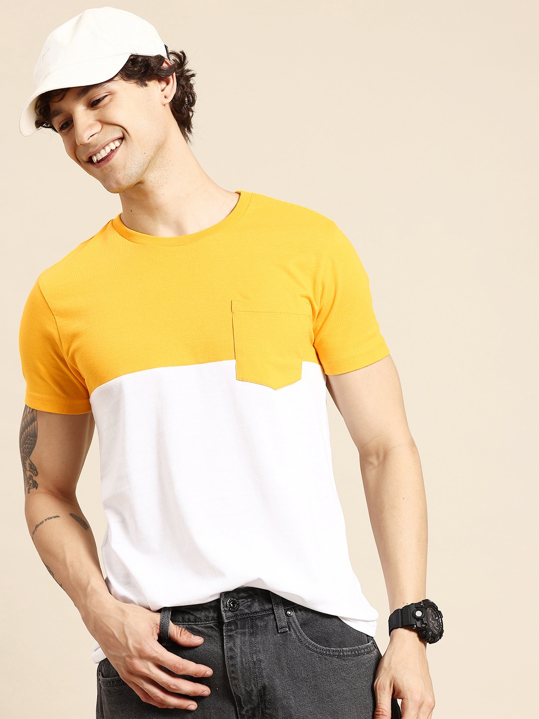 

United Colors of Benetton Colourblocked T-shirt With Chest Pocket, Yellow