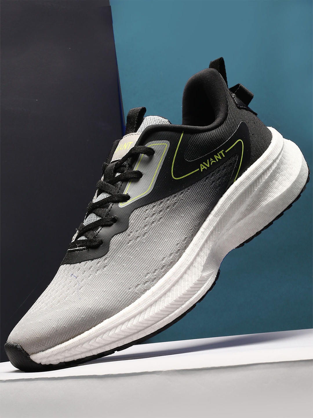 

AVANT Men Punch Running Shoes, Grey