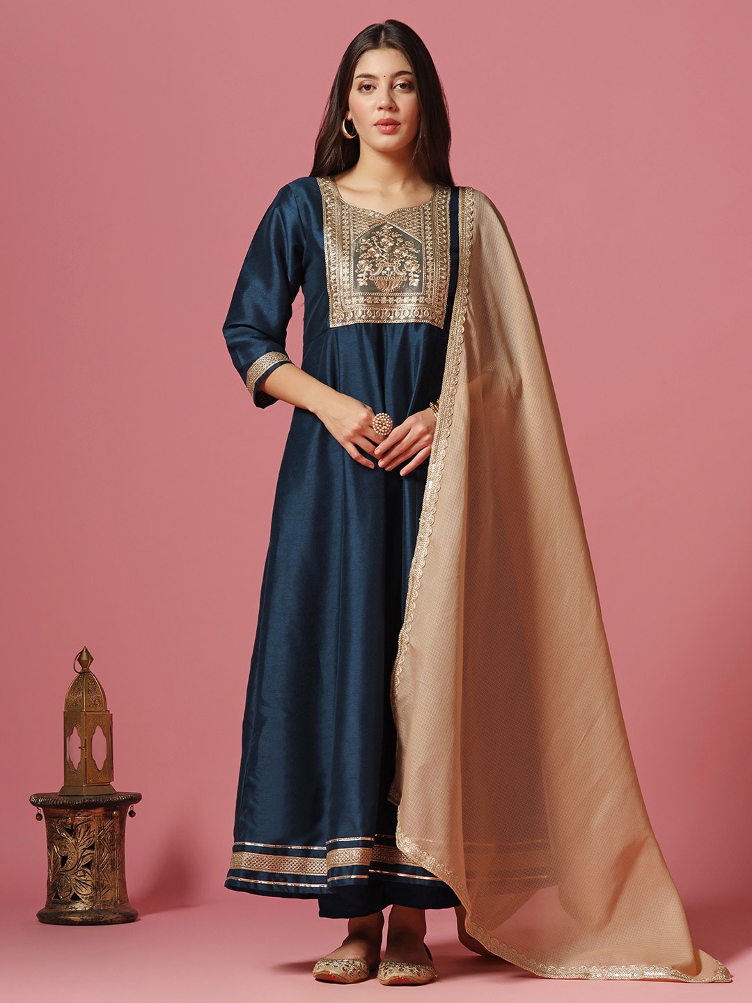 

BAESD Geometric Printed Straight Kurta With Trouser & Dupatta, Navy blue