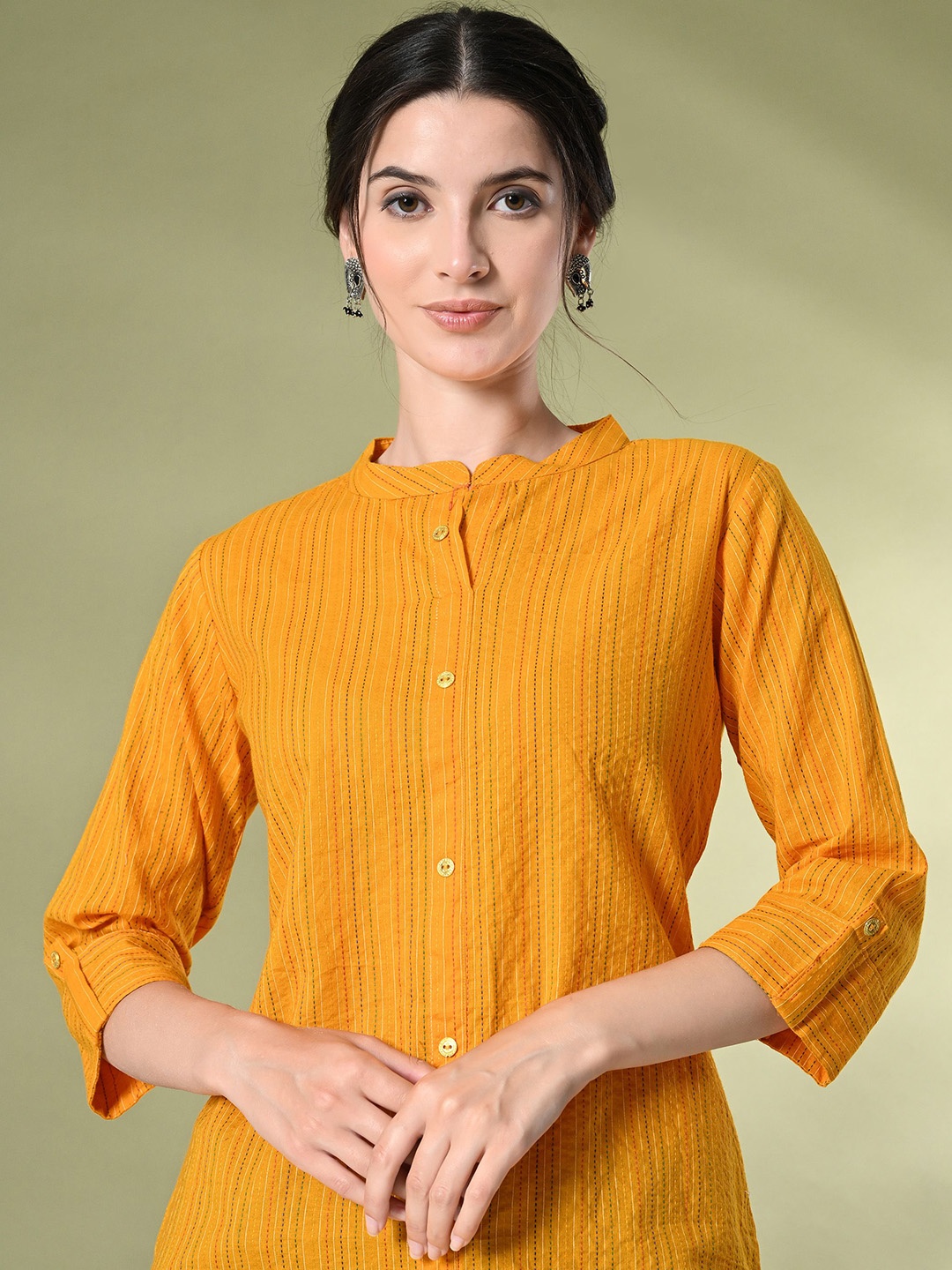 

GLOWWORLD Striped Mandarin Collar Pure Cotton Straight Kurta, Yellow