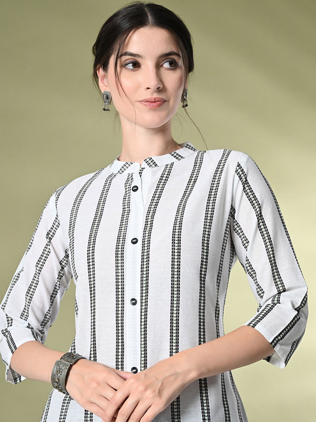

GLOWWORLD Striped Printed Band Collar Pure Cotton A-Line Kurta, White