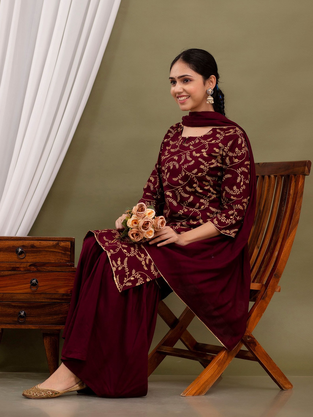 

JAYLEEN Maroon Floral Printed Keyhole Neck Straight Kurta with Sharara & Dupatta