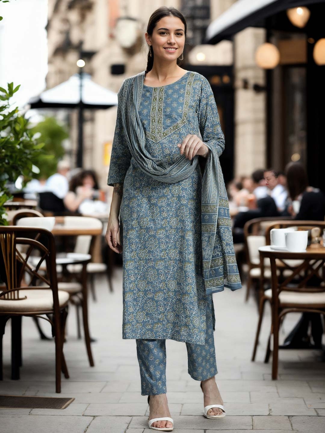 

Jaipur Kurti Ethnic Printed Cotton Kurta Set With Dupatta, Grey