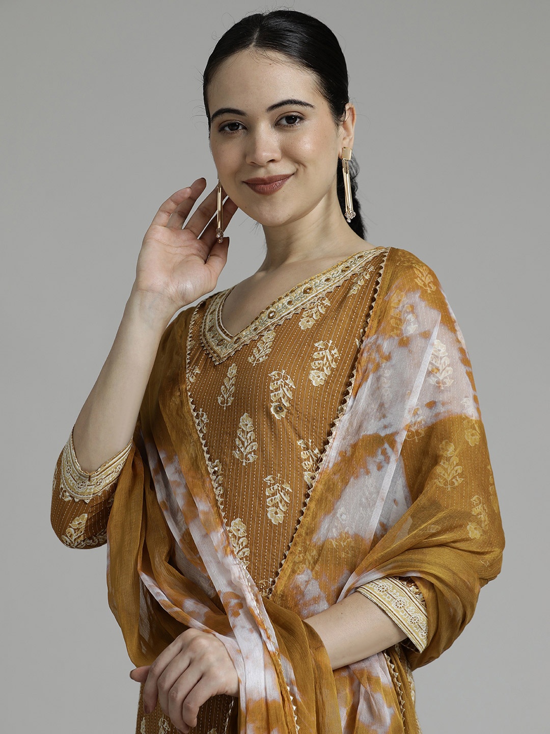 

Jaipur Kurti Ethnic Motif Printed Pure Cotton Suit Set, Mustard