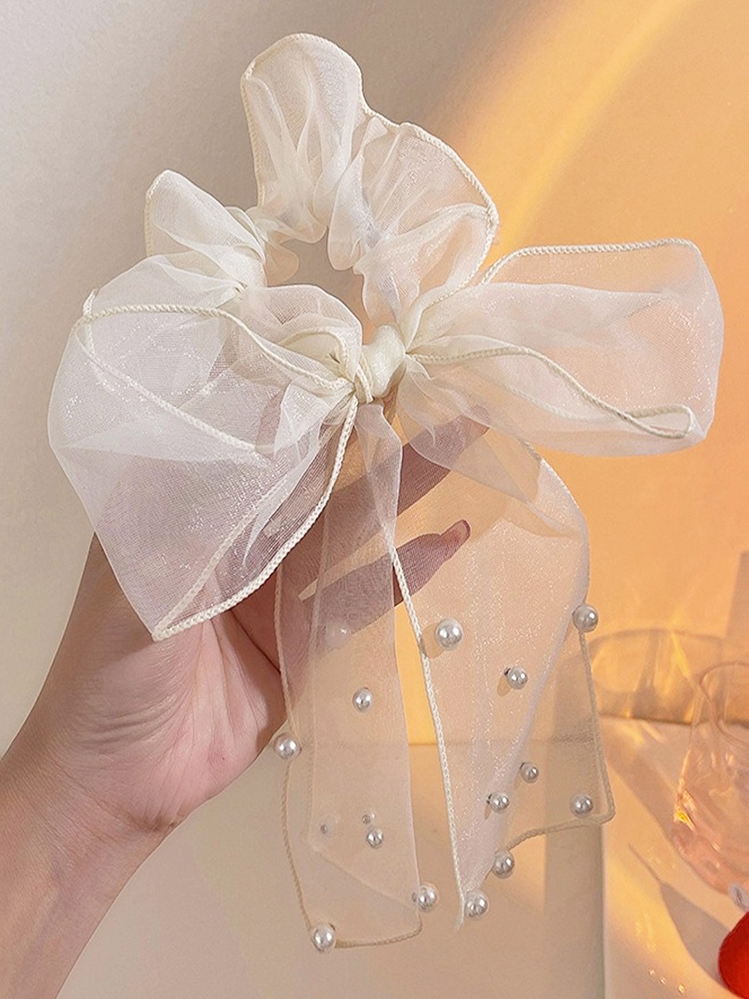 

MAJESTIQUE 1Pc Pearl Bow Scrunchie, White