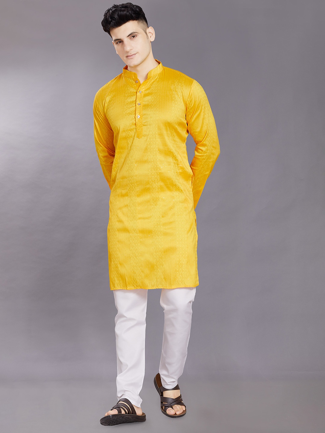 

DIVISIVE Geometric Woven Design Mandarin Collar Jacquard Straight Kurta, Yellow