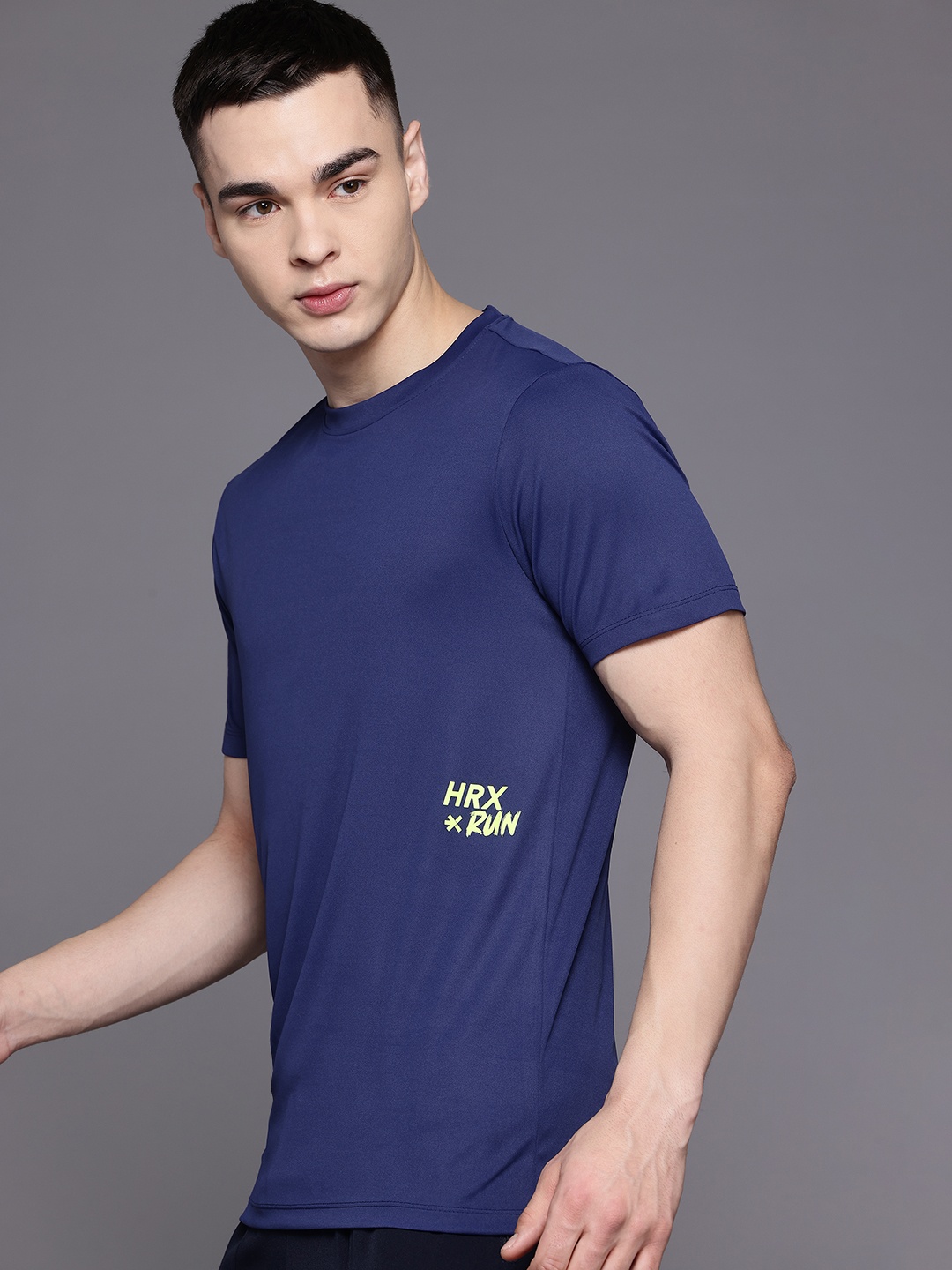 

HRX by Hrithik Roshan Rapid-Dry Typography Print Running T-shirt, Navy blue