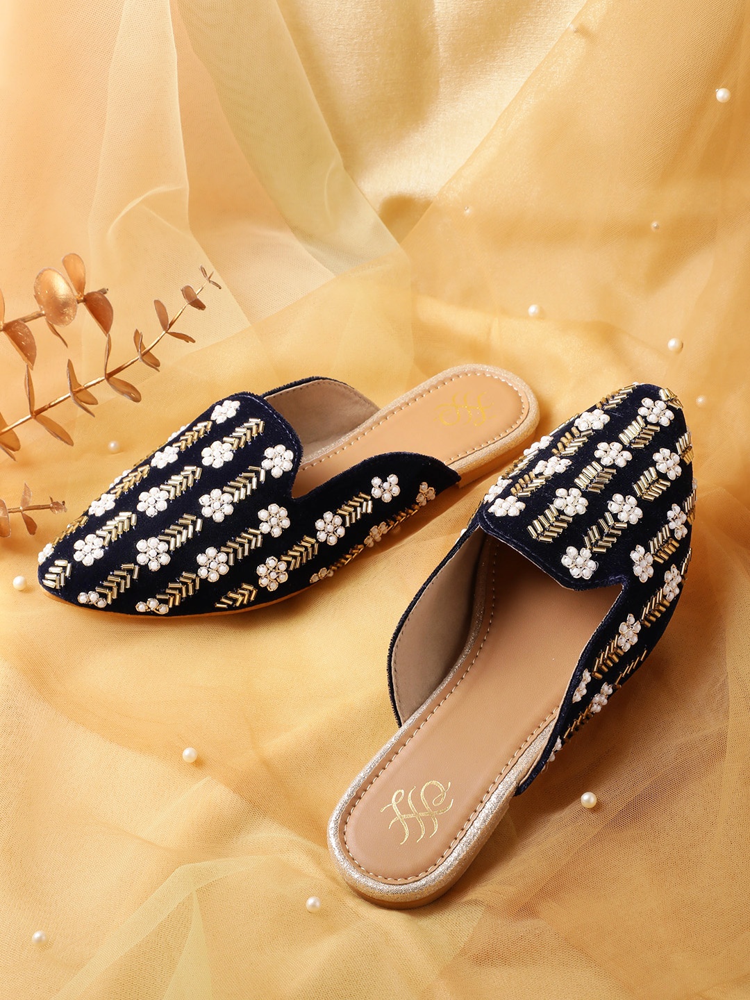 

House of Pataudi Women Embellished Ethnic Mules, Navy blue