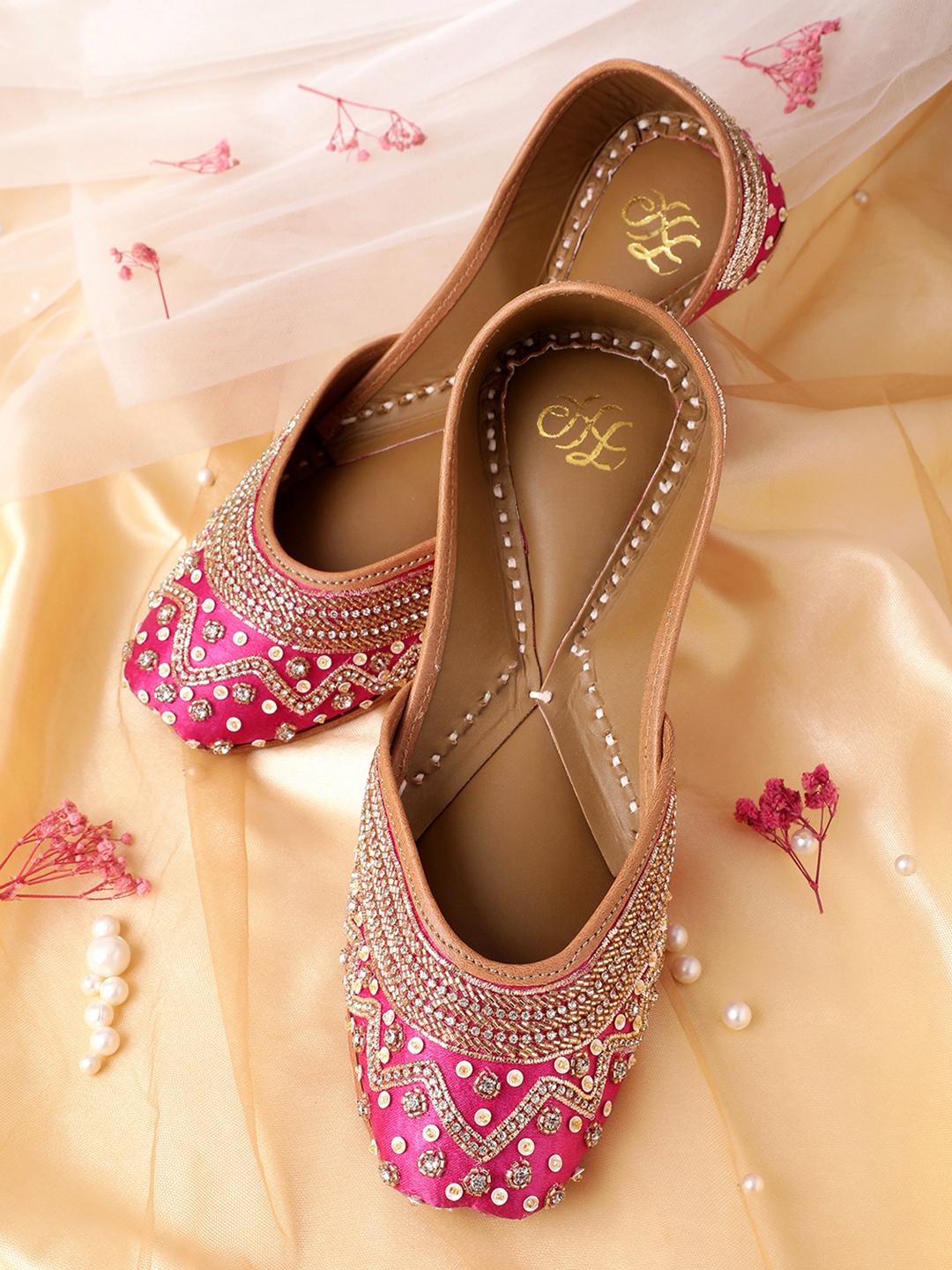 

House of Pataudi Women Sequin Embellished Ethnic Mojaris, Fuchsia