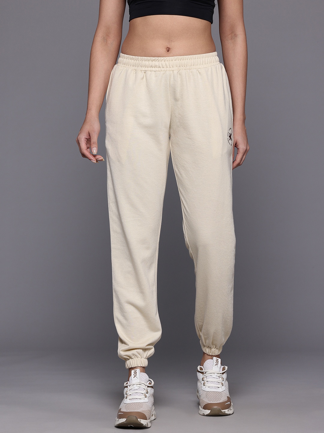 

HRX by Hrithik Roshan Women Lifestyle Joggers, Off white