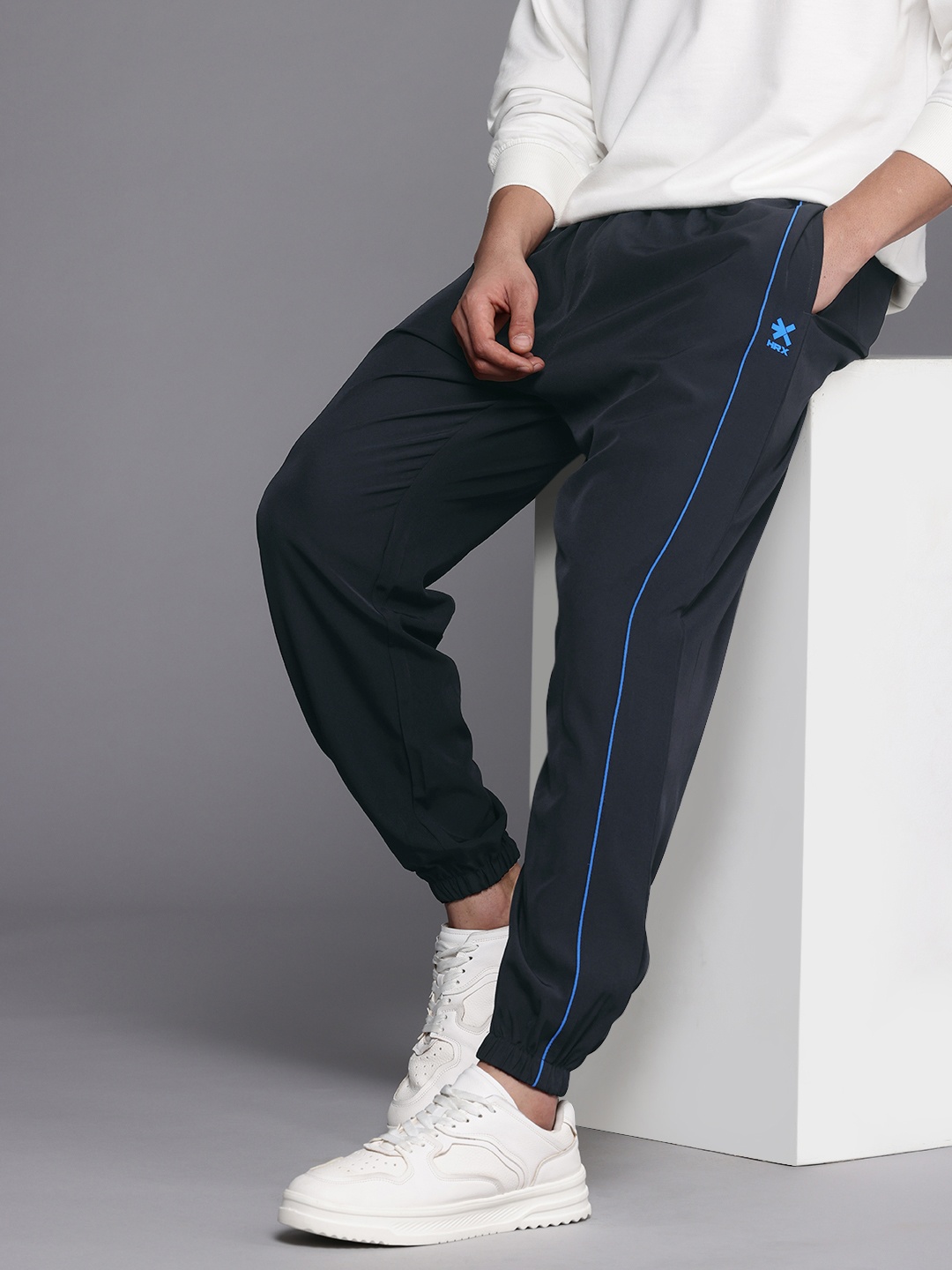 

HRX by Hrithik Roshan Men HRXGT Rapid-Dry Lifestyle Joggers, Navy blue