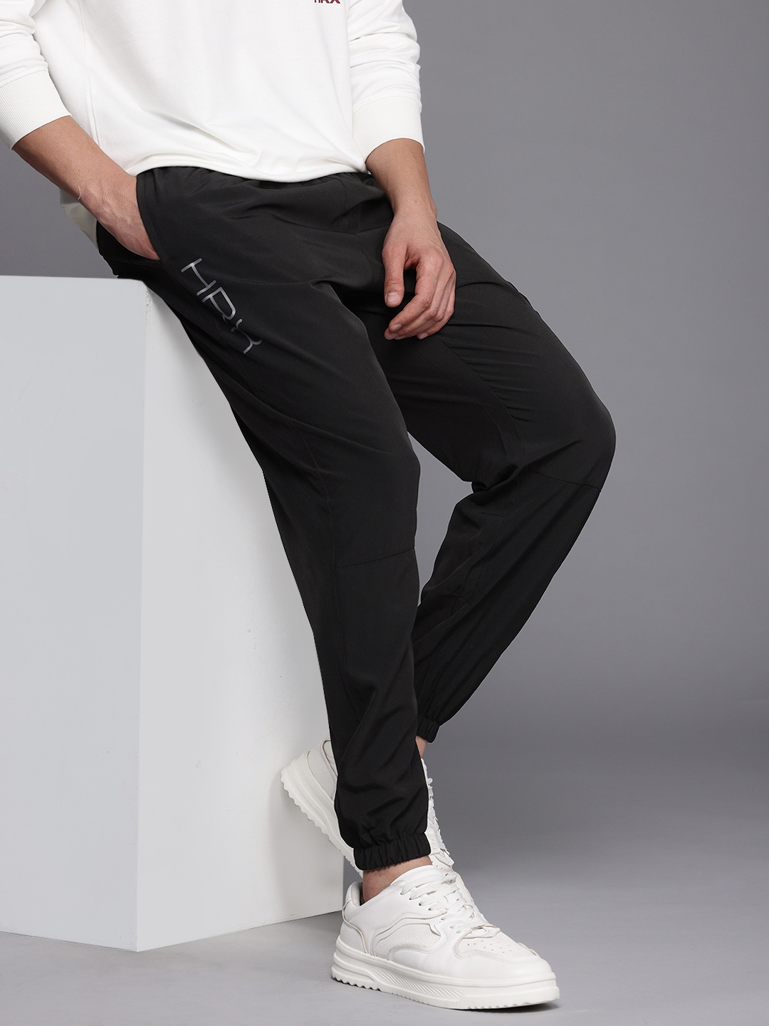 

HRX by Hrithik Roshan Men HRXGT Rapid-Dry Lifestyle Joggers, Black