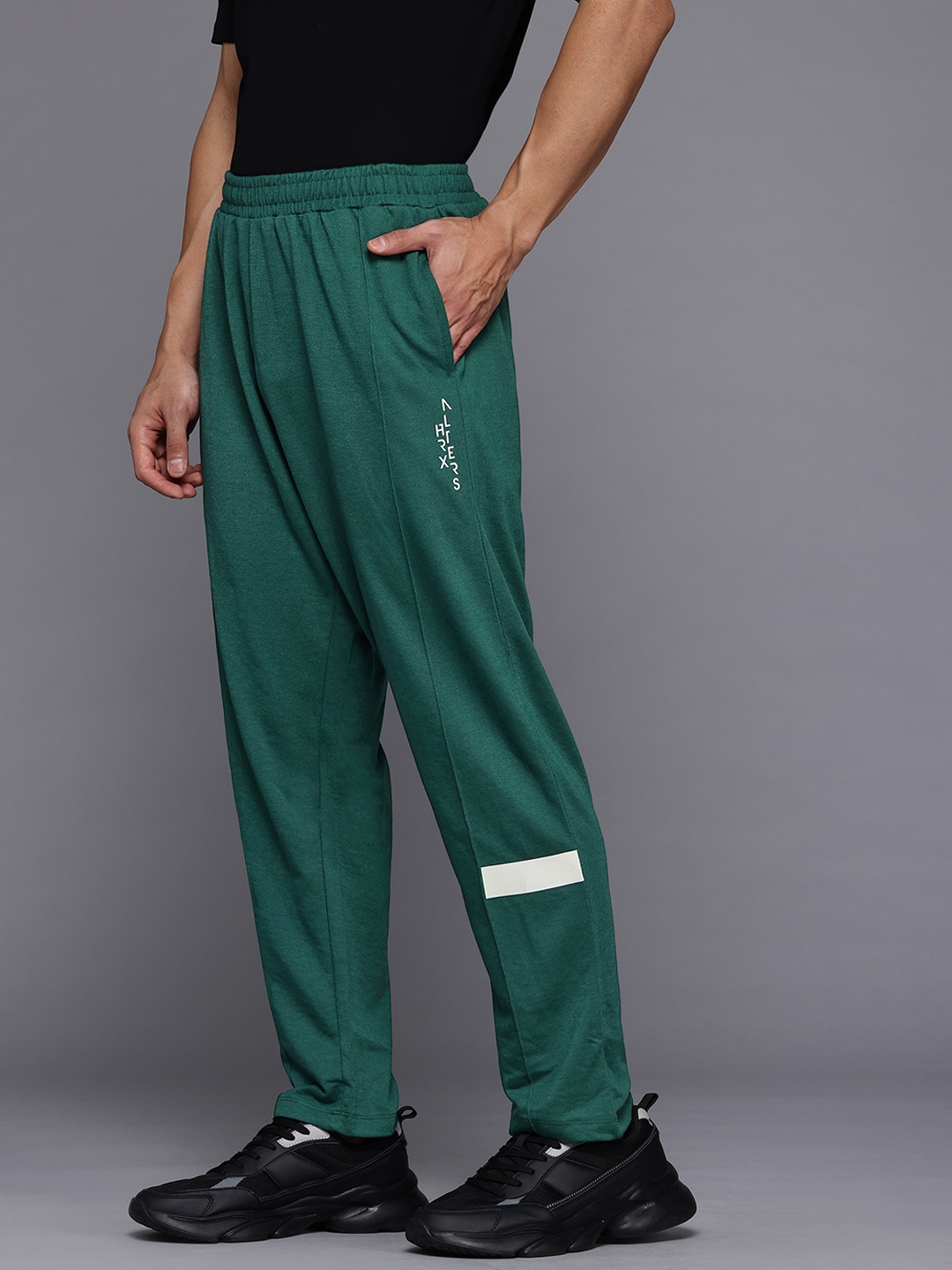 

HRX by Hrithik Roshan Men Lifestyle Track Pants, Green