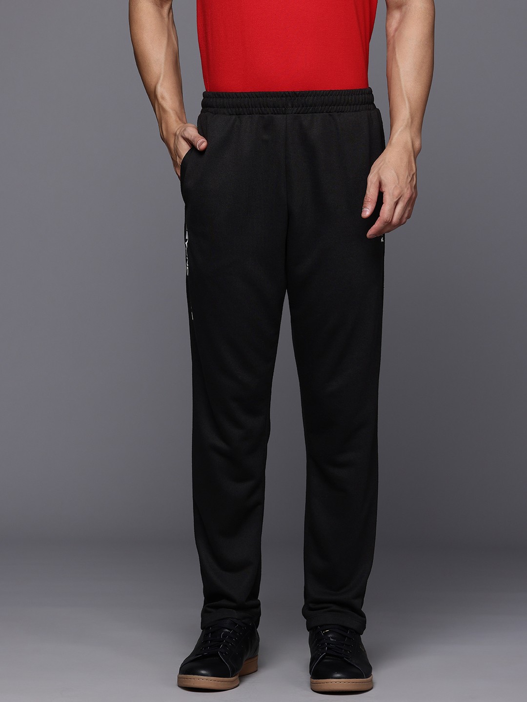 

HRX by Hrithik Roshan Men Typography Printed Lifestyle Trackpants, Black