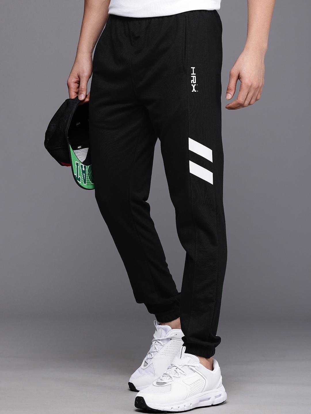 

HRX by Hrithik Roshan Men Lifestyle Joggers, Black