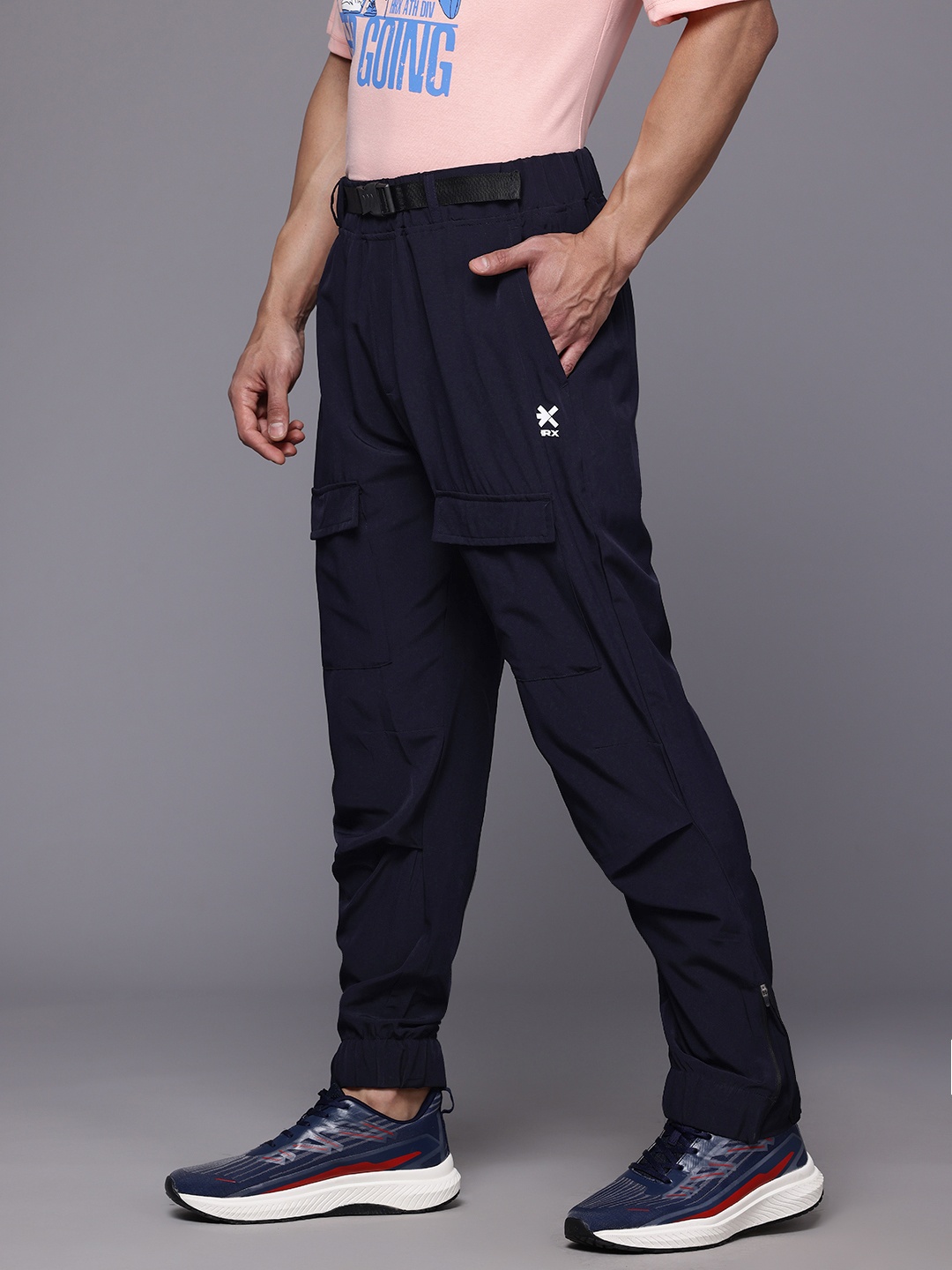 

HRX by Hrithik Roshan Men Rapid-Dry Lifestyle Track pants, Navy blue