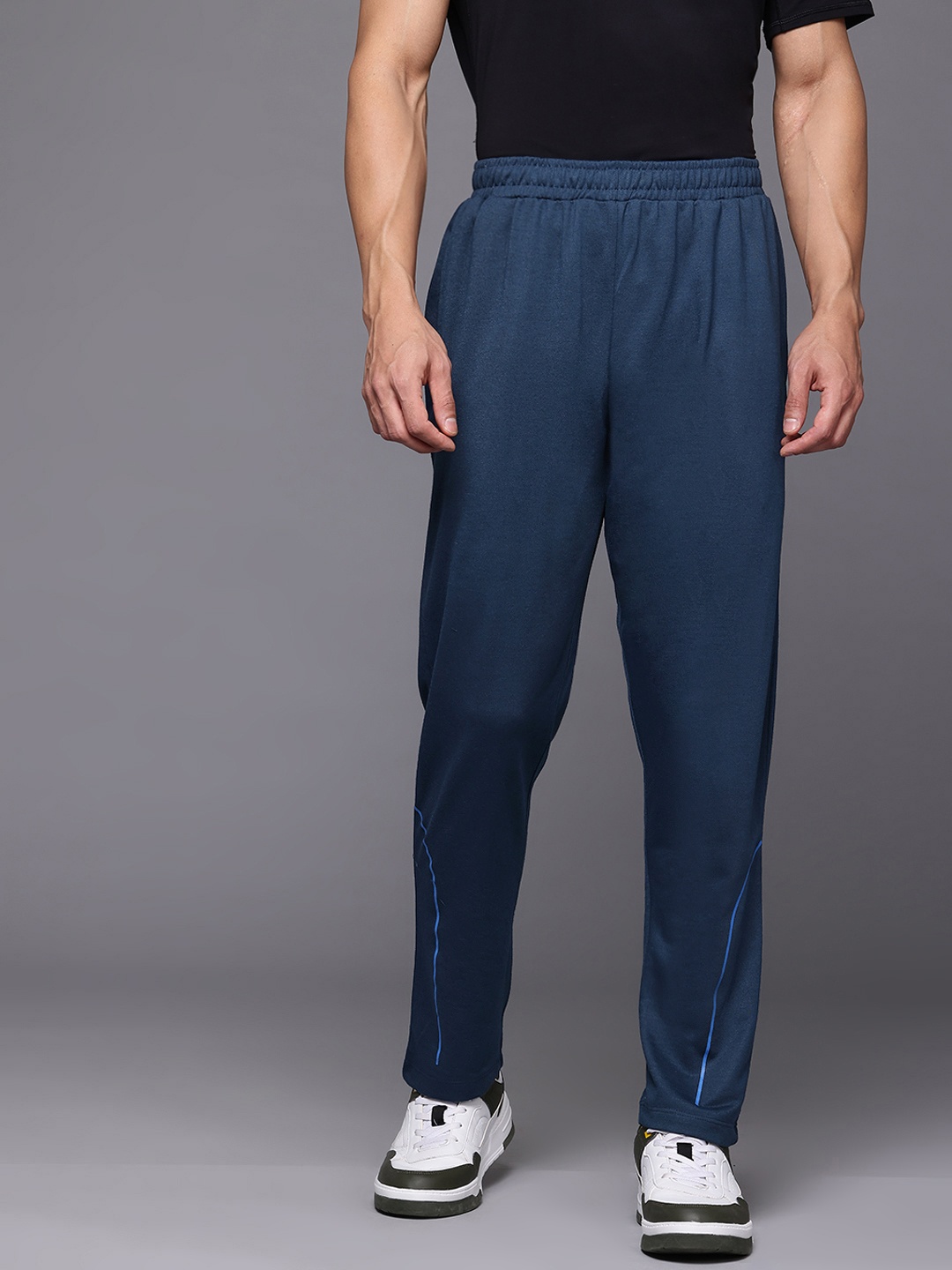 

HRX by Hrithik Roshan Men Lifestyle Track Pants, Teal