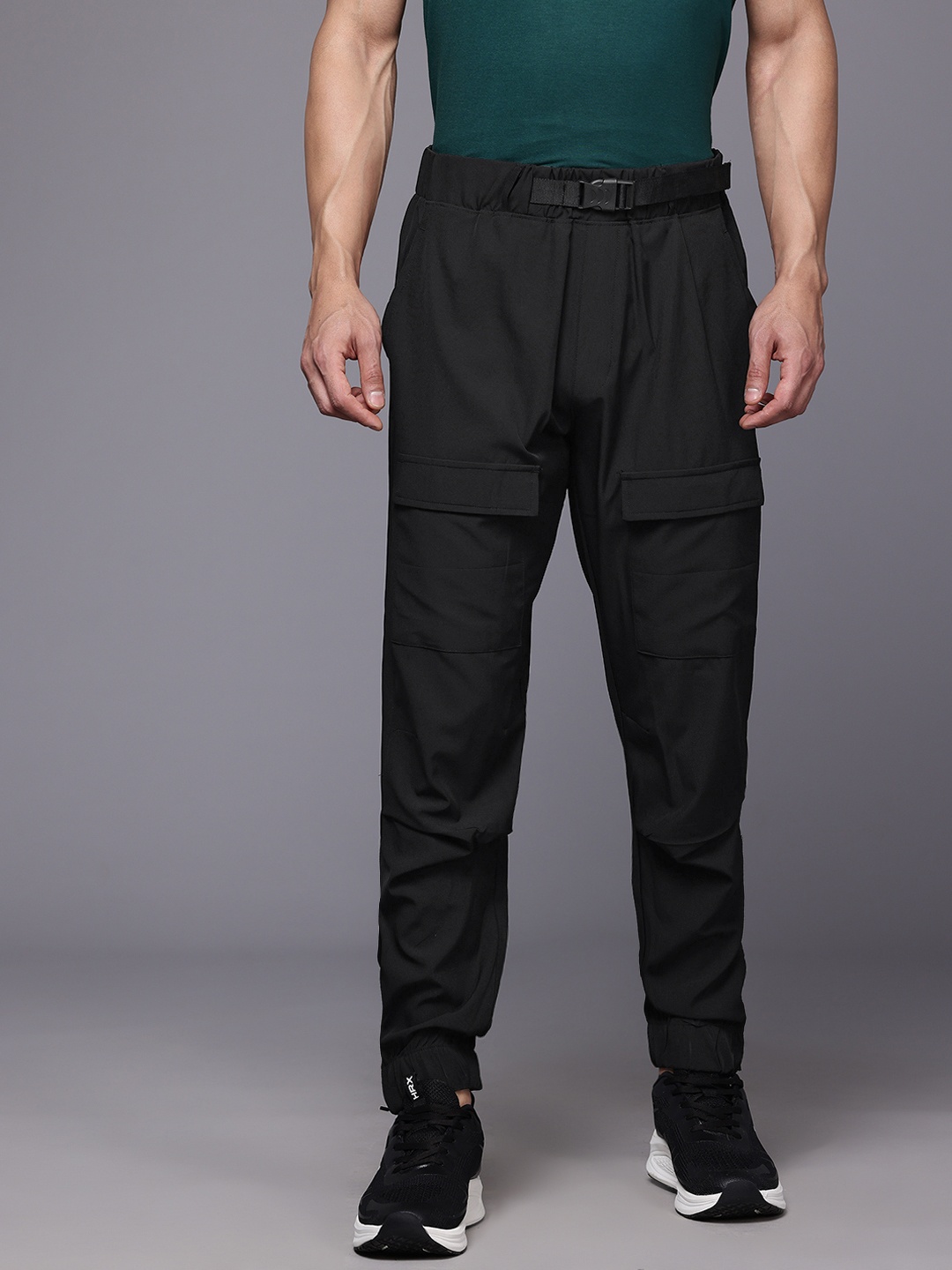 

HRX by Hrithik Roshan Men Rapid-Dry Lifestyle Track pants, Black