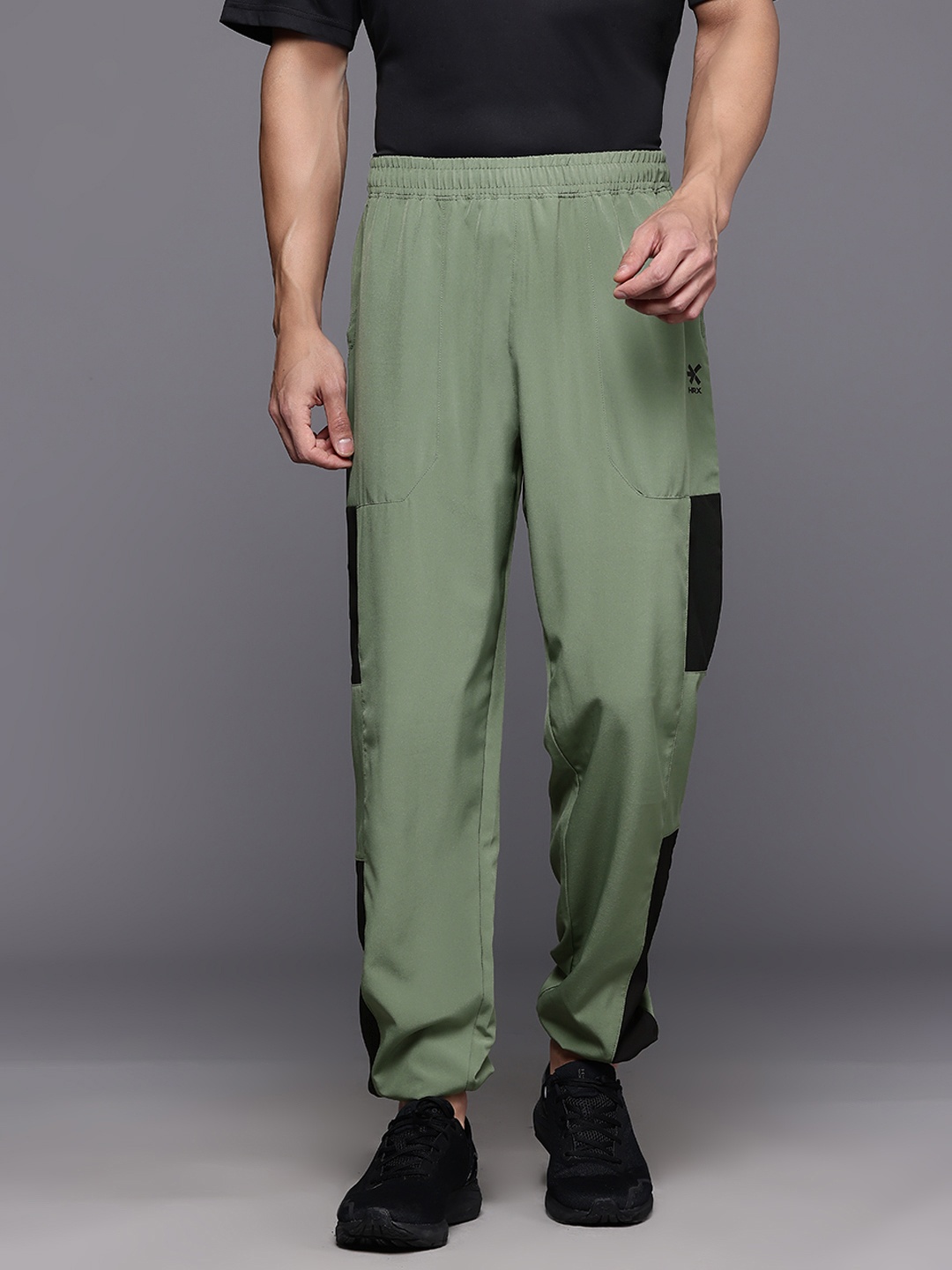 

HRX by Hrithik Roshan Men Lifestyle Joggers, Olive