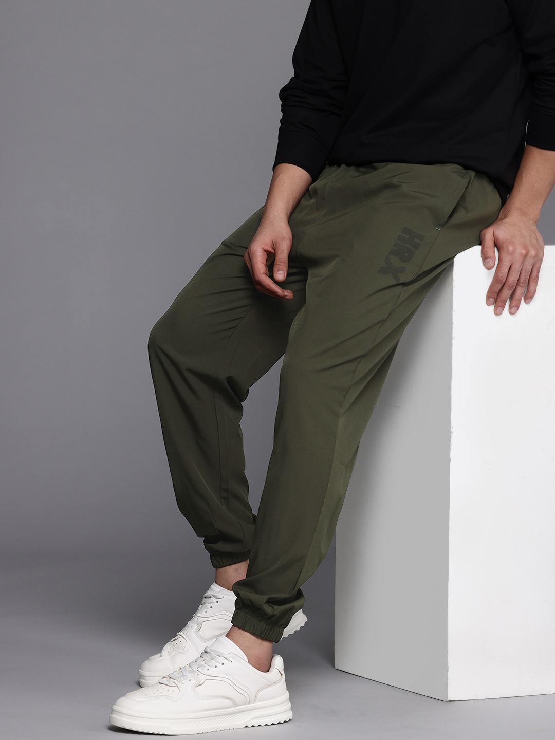 

HRX by Hrithik Roshan Men HRXGT Rapid-Dry Lifestyle Joggers, Olive