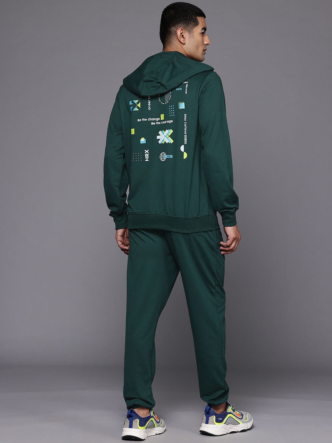 

HRX by Hrithik Roshan Men Printed Hooded Lifestyle Tracksuit, Green