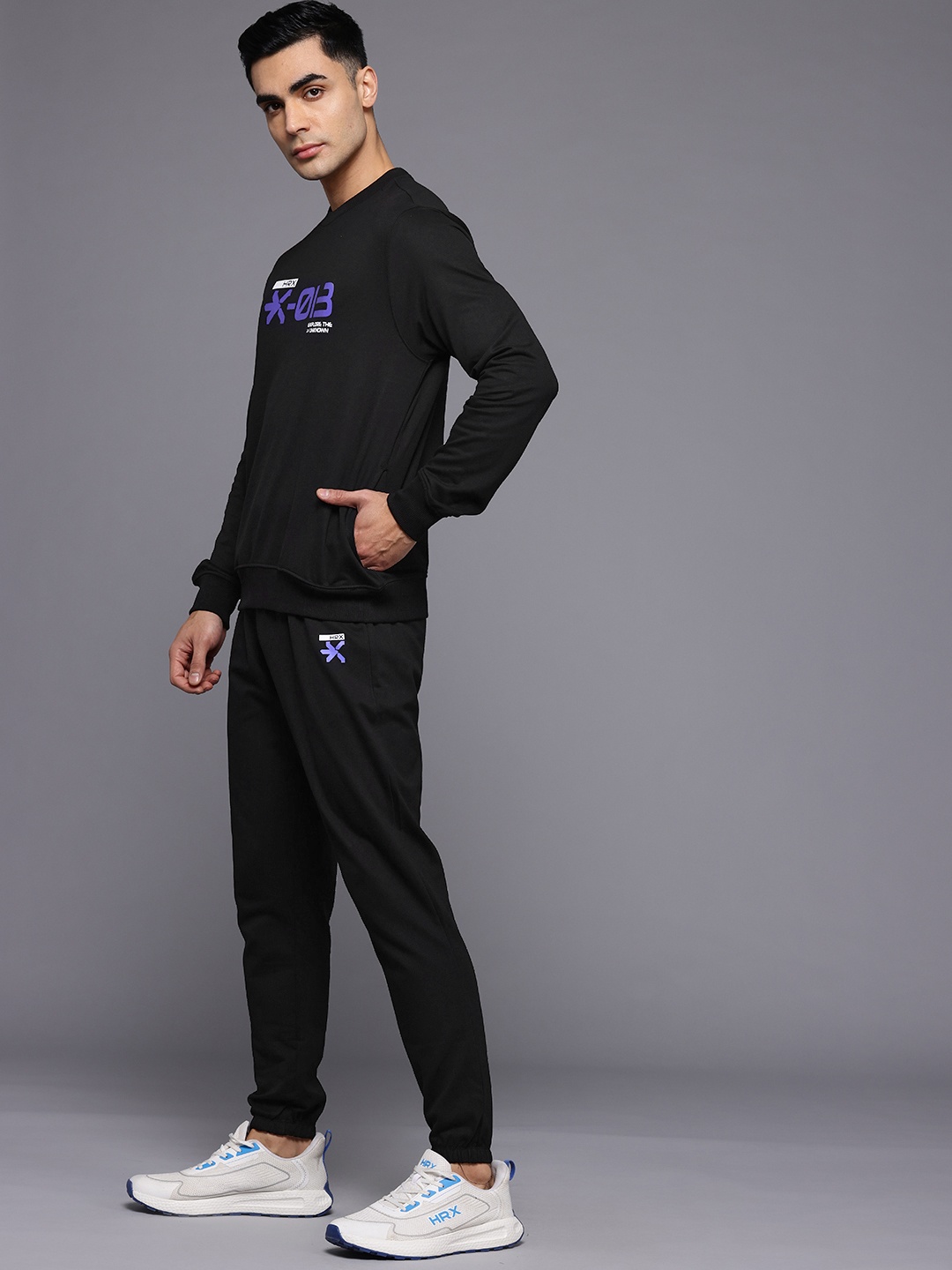 

HRX by Hrithik Roshan Printed Lifestyle Tracksuits, Black