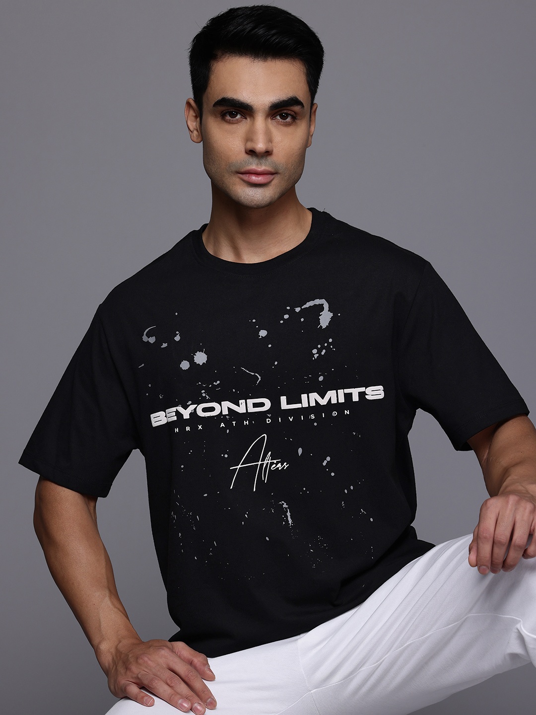 

HRX by Hrithik Roshan Men Typography Printed T-shirt, Black