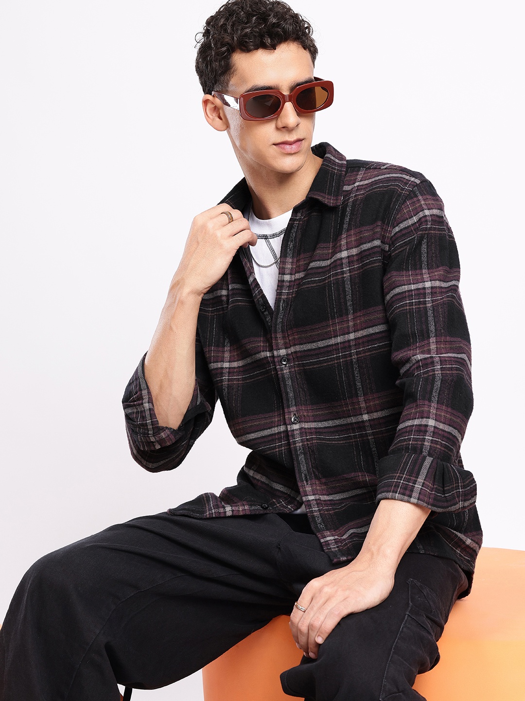 

Aeropostale Checked Opaque Pure Cotton Casual Shirt, Black