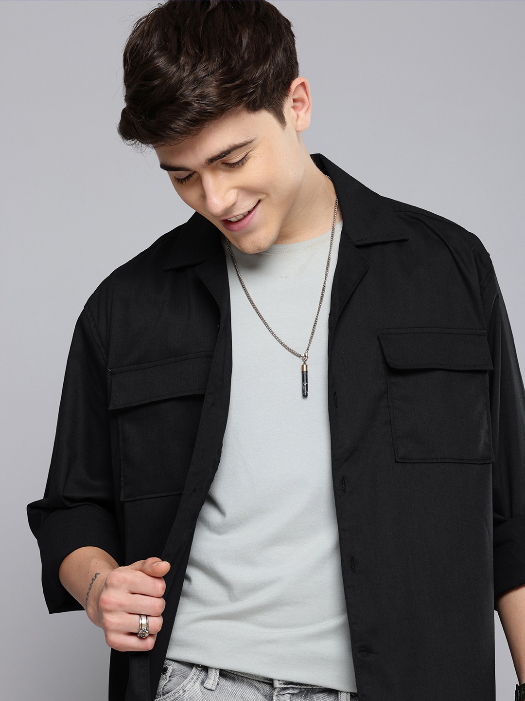 

Aeropostale Solid Resort Collar Casual Shirt, Black