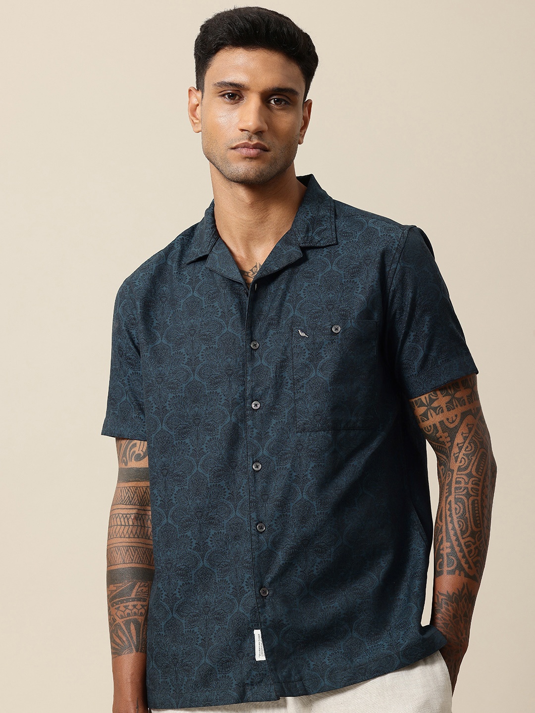 

Mr Bowerbird Liberal Fit Ethnic Motifs Self Designed Pure Cotton Casual Shirt, Teal