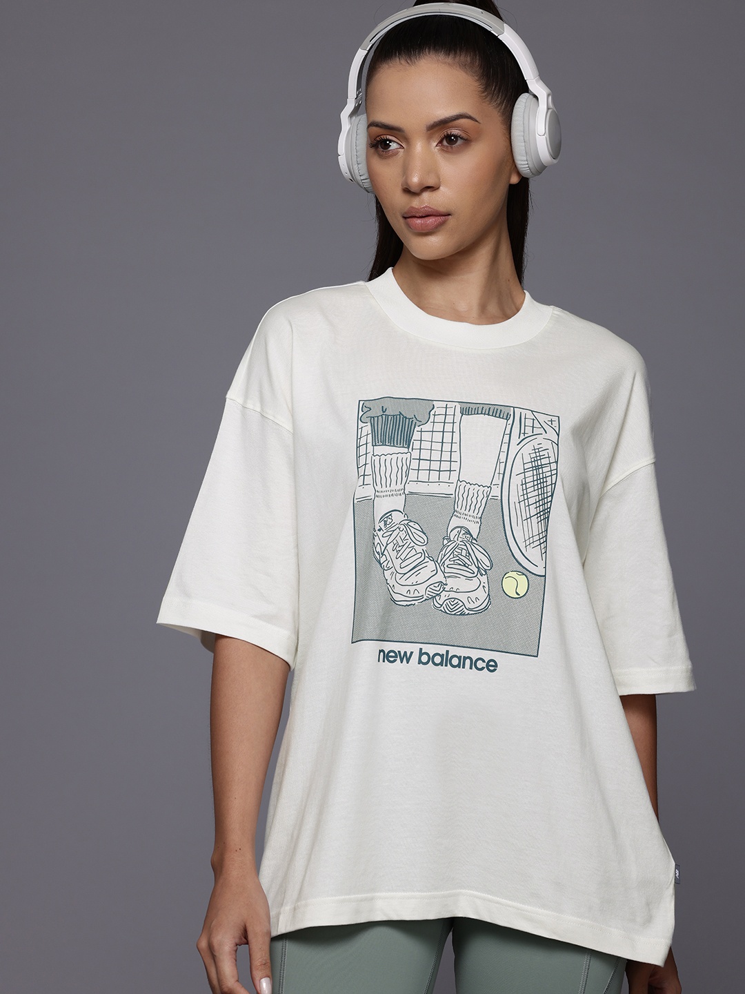

New Balance Printed Pure Cotton Oversized T-shirt, White