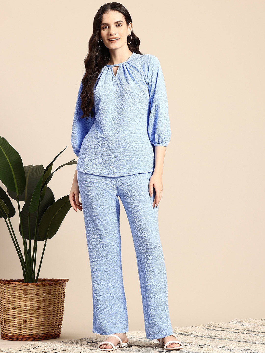 

Mast & Harbour Puff Sleeves Top With Trousers, Turquoise blue