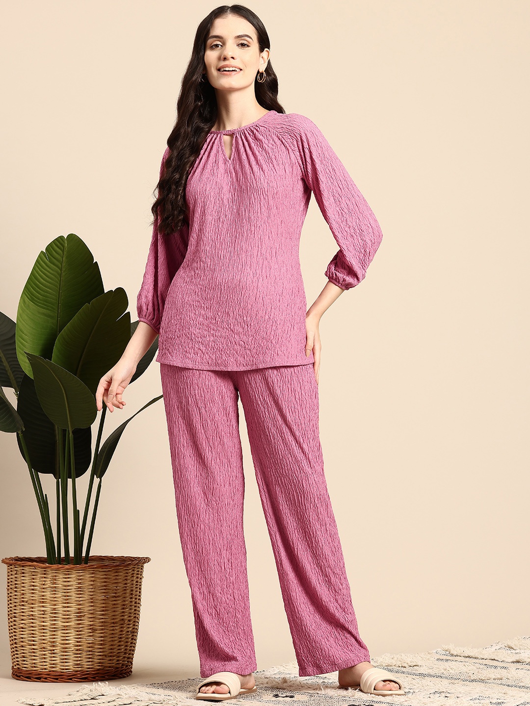 

Mast & Harbour Puff Sleeves Top With Trousers, Pink