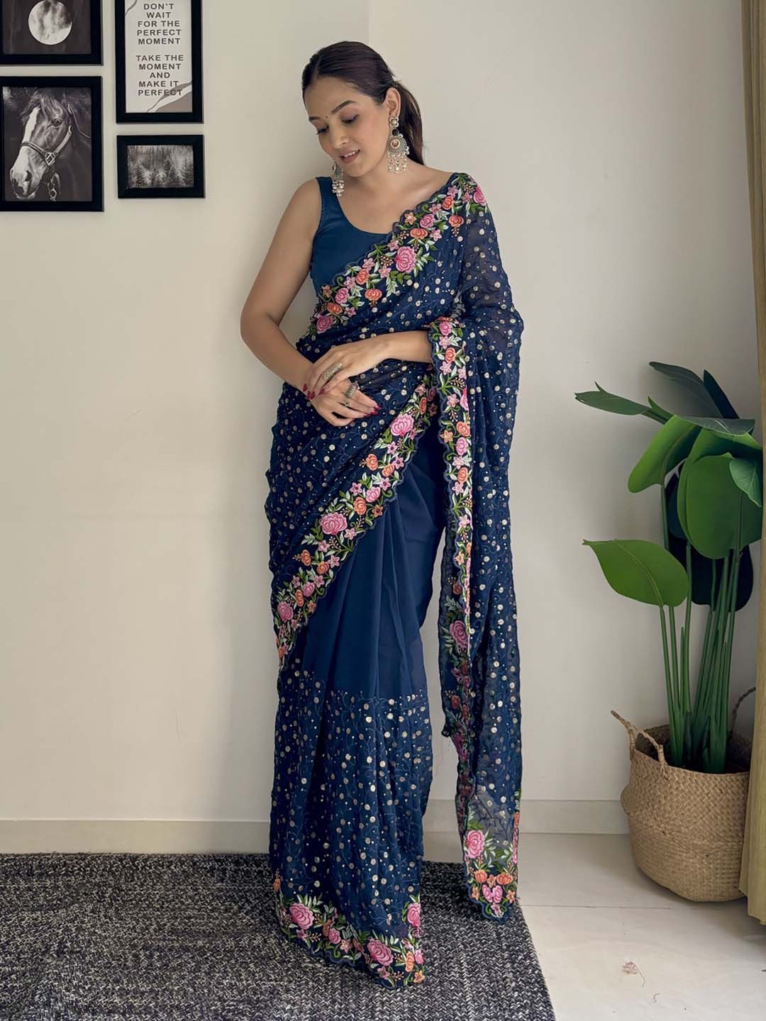 

SGF11 Floral Pure Georgette Saree, Blue