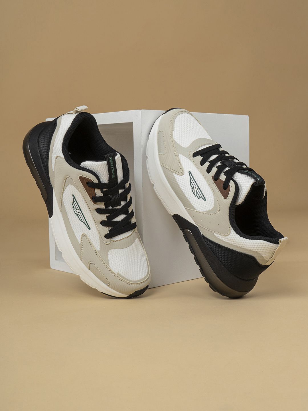 

Red Tape Men Walking Shoes, White