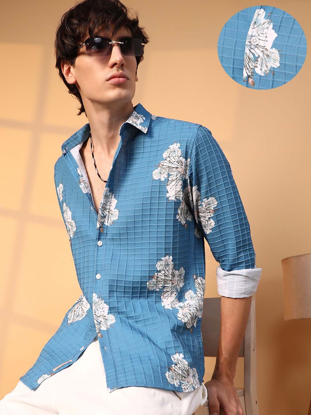 

Campus Sutra Men Comfort Spread Collar Floral Printed Casual Shirt, Blue