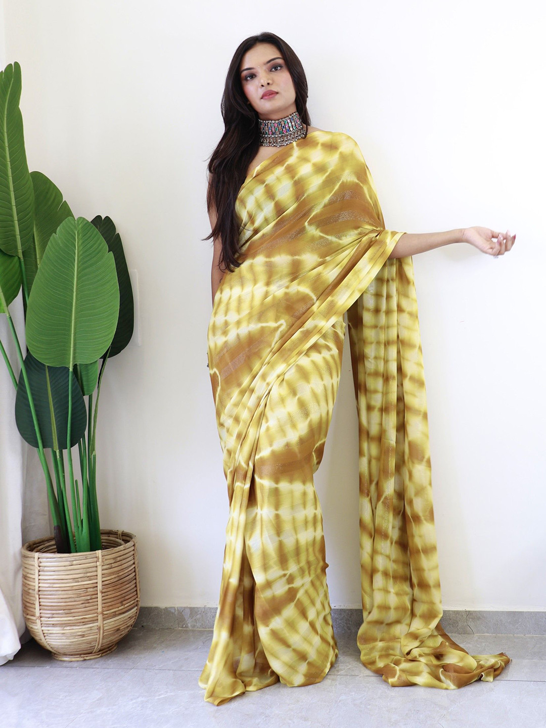 

Panzora Women'sWomen's Nylon Printed Nylon Printed Ready to Wear Saree, Mustard